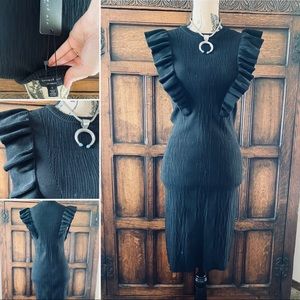 Gorgeous black bodycon midi dress